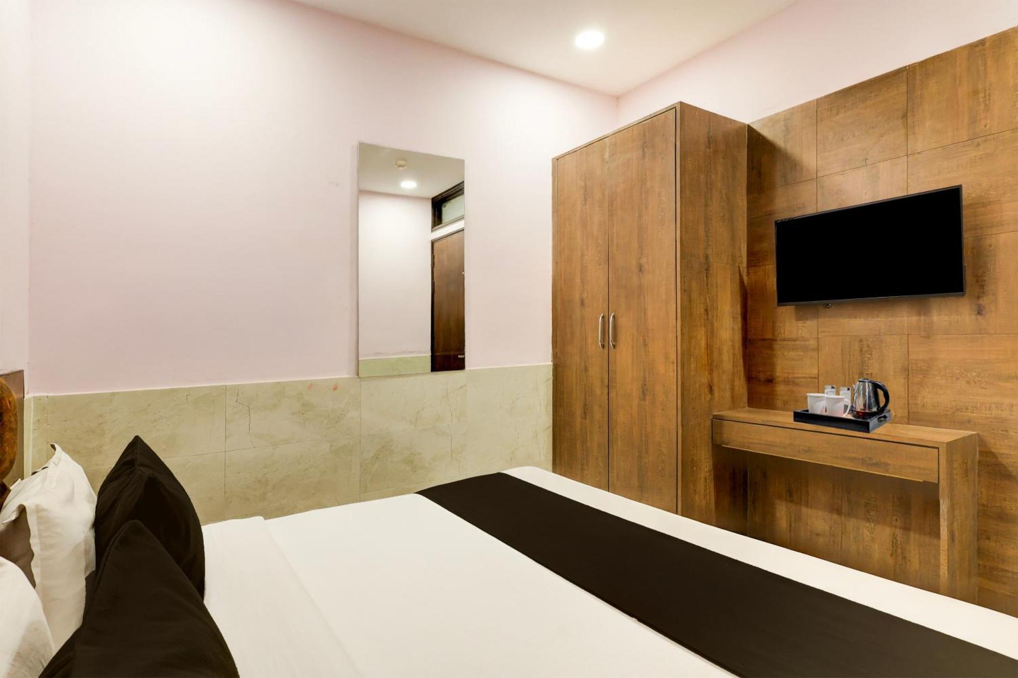 Super Hotel O Alipur Narela 외부 사진