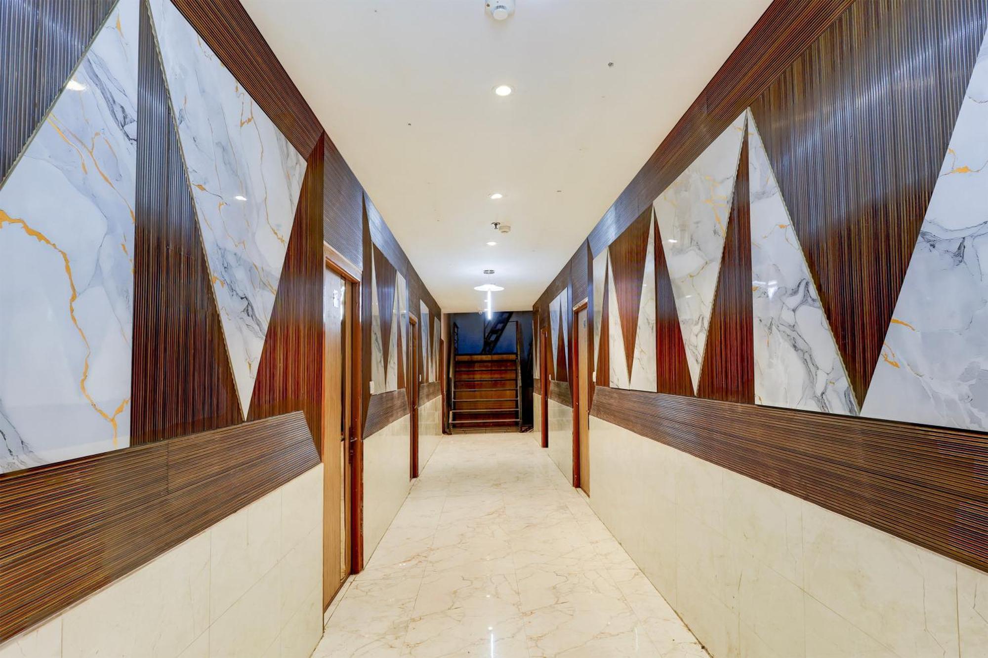 Super Hotel O Alipur Narela 외부 사진